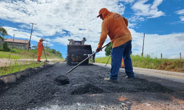 Jean Oliveira destina R$ 3 milhões para recuperação de estradas de Alta Floresta D’Oeste