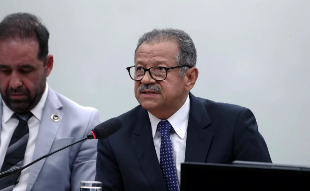 “O objetivo de tudo é prender Bolsonaro”, diz Sebastião Coelho