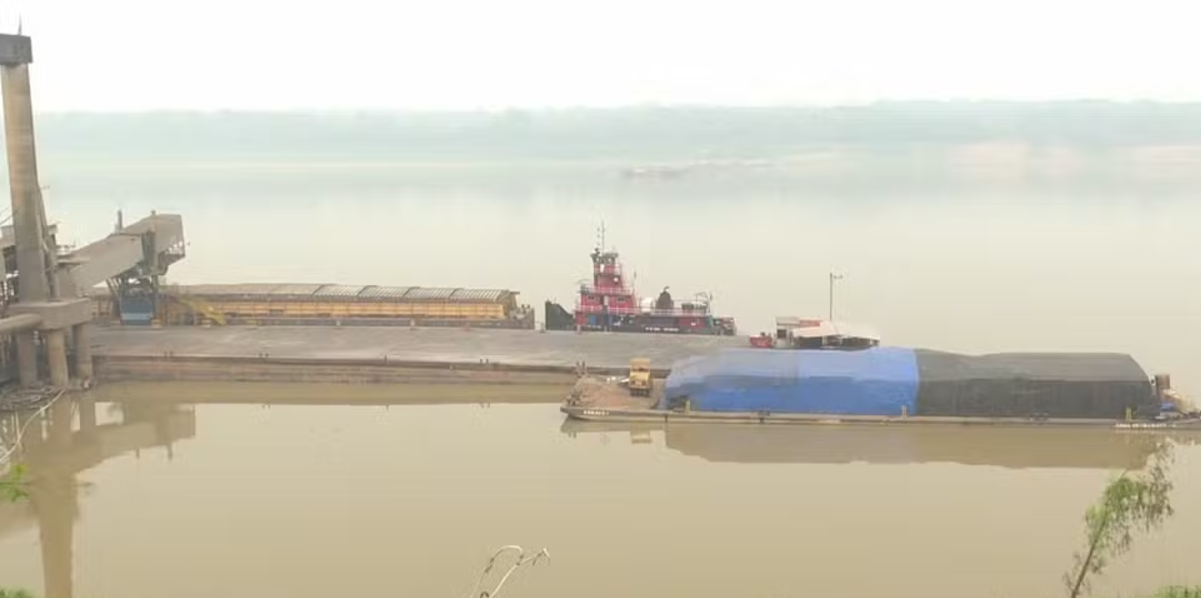 Porto de Porto Velho volta a funcionar depois de dois meses fechado por conta da seca do rio Madeira